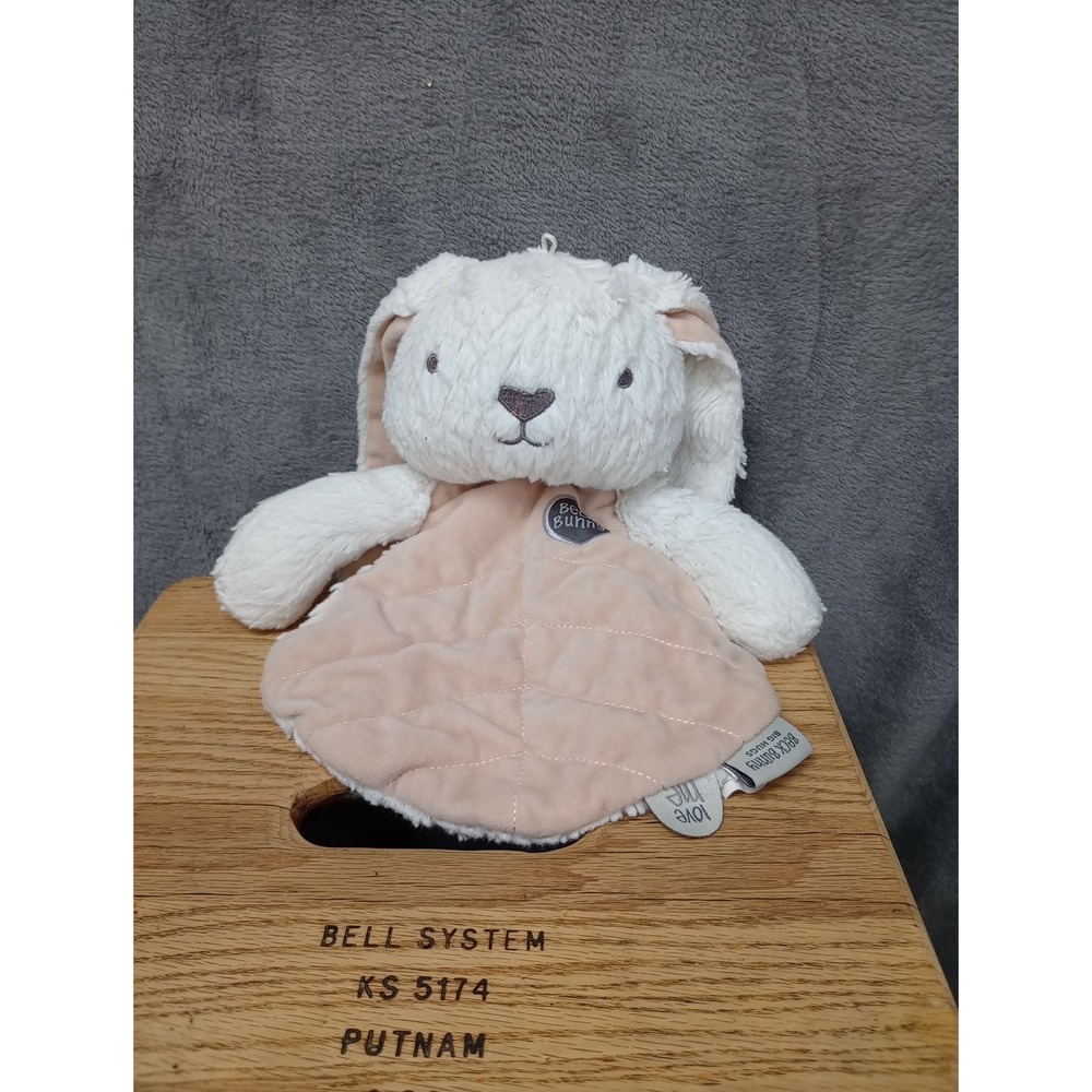 OB Designs Beck Bunny‎ Lovey Plush Security Blanket Tan White Baby Toy Lovie